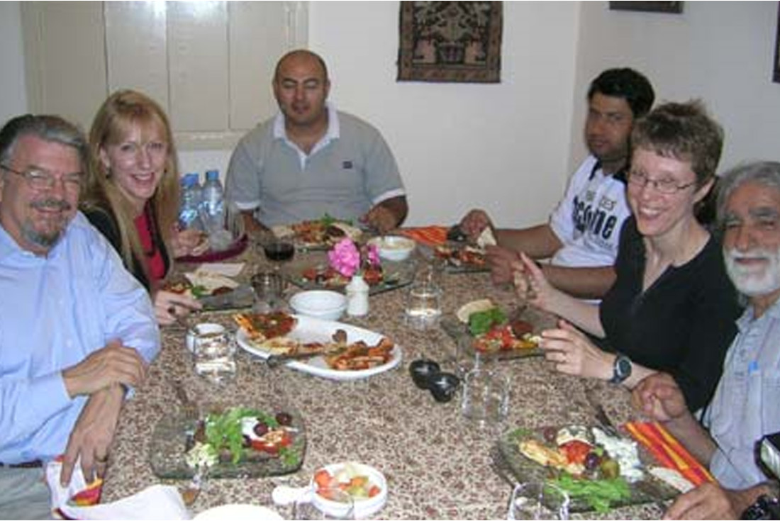 Dinner beelers